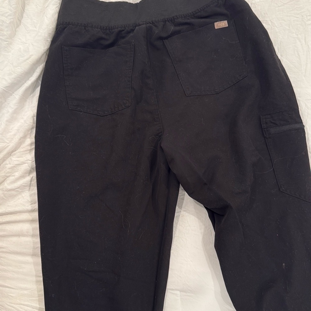 Figs Women’s Zamora Jogger Black Scrub Pants